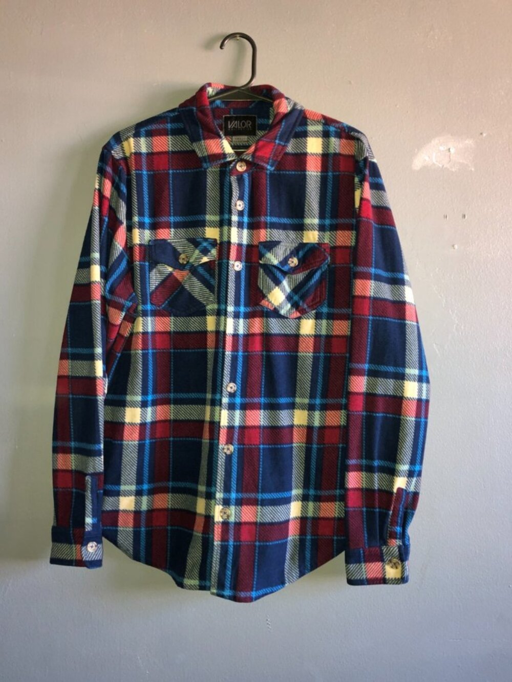 Valor Collective Flannel Shirt Mens Multicolor Plaid Fleece Shacket Small